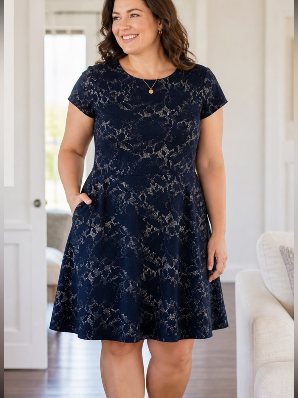 NWT Vince Camuto Navy and White Floral Patterned Knit Dress Size 12